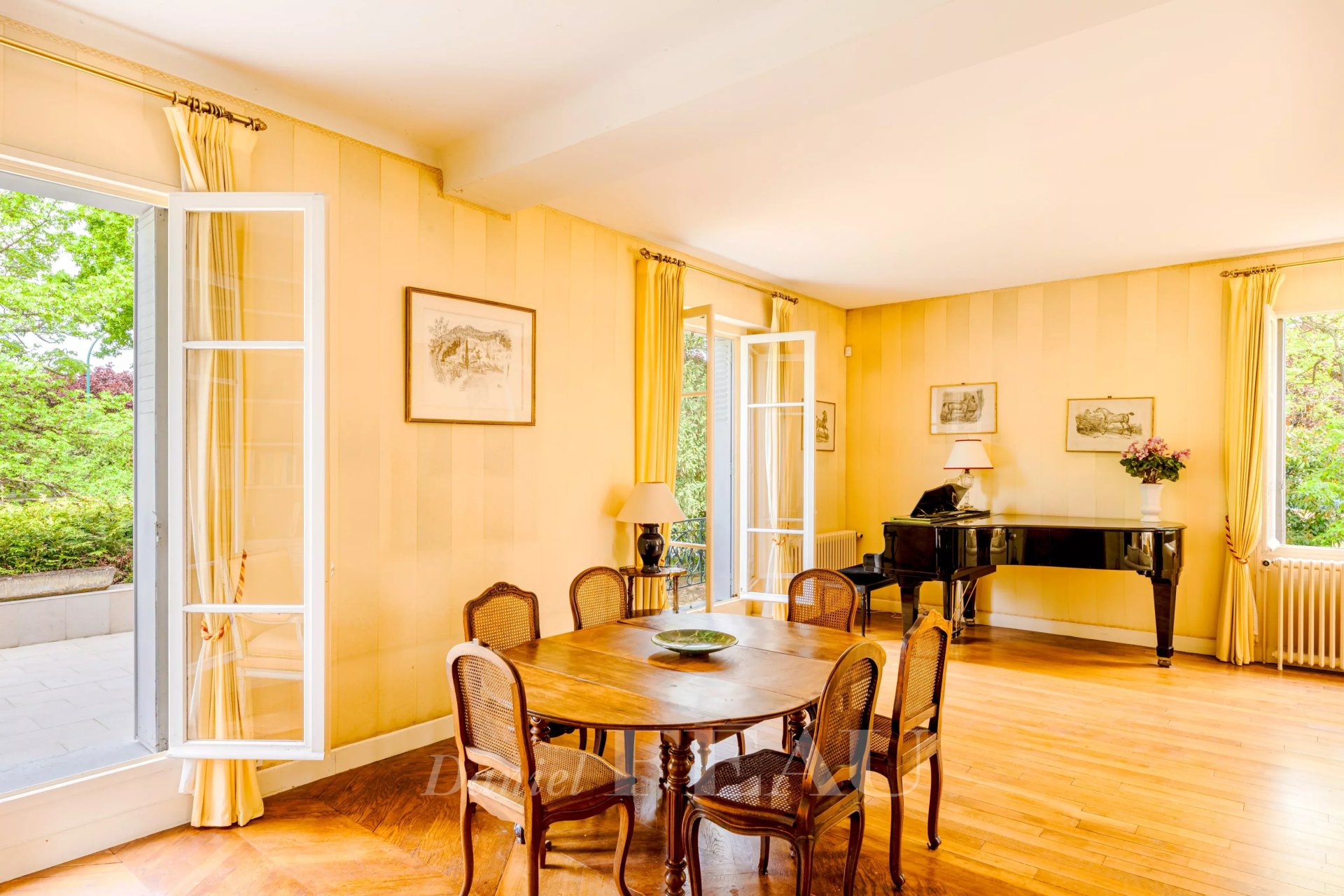 7 Bedroom Villa/Townhouse's Image 6