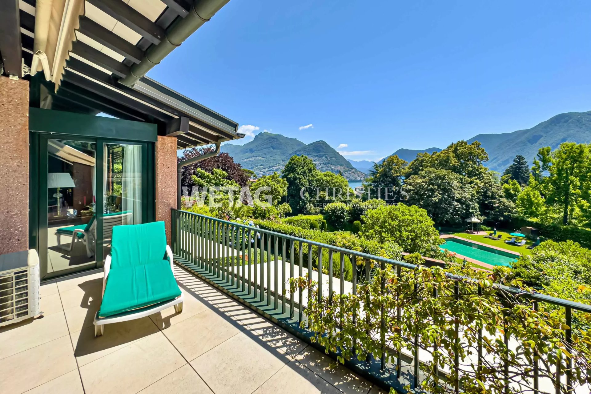 2 Bedroom Apartment/Flat's Image 3