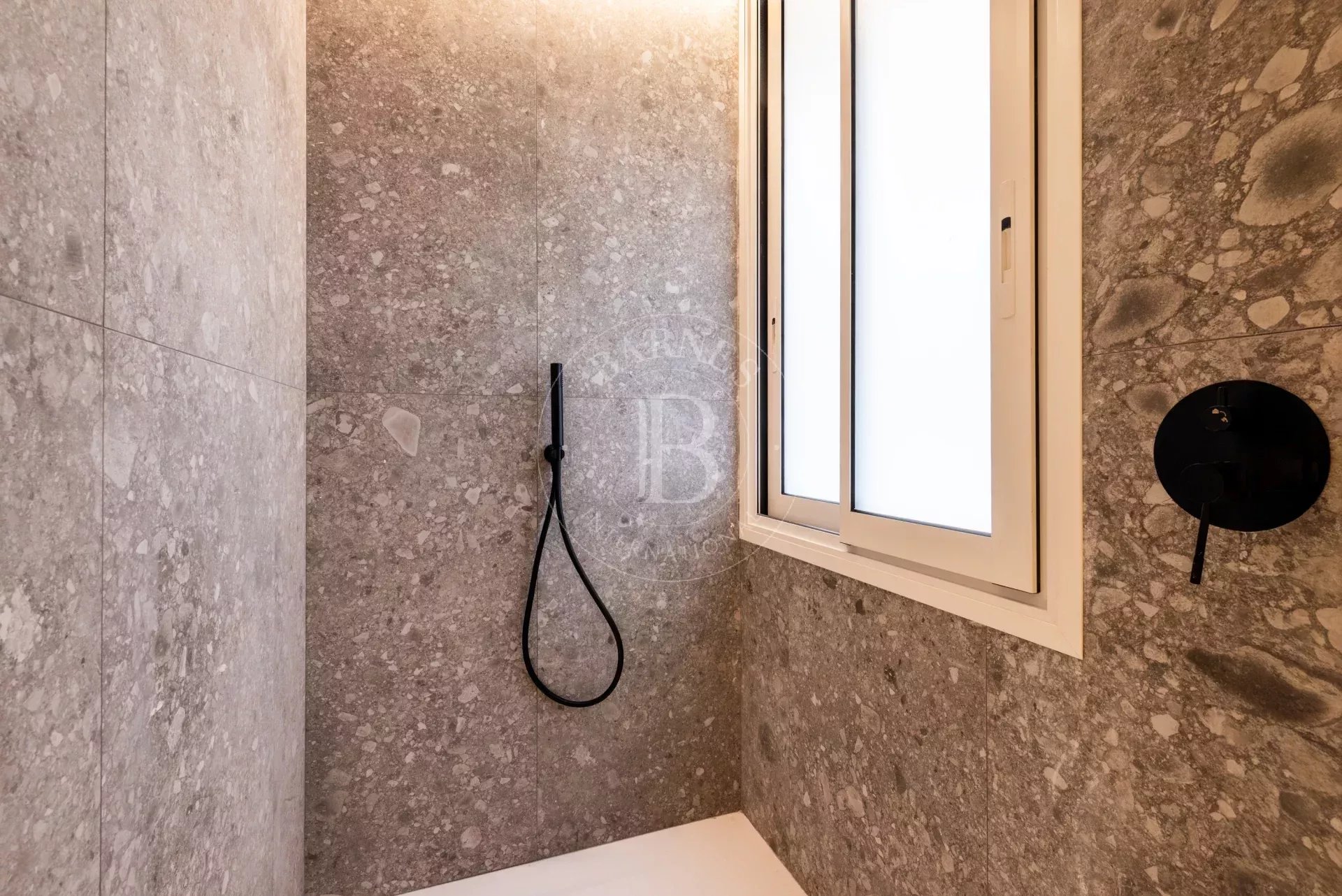 Daire Madrid - picture 16