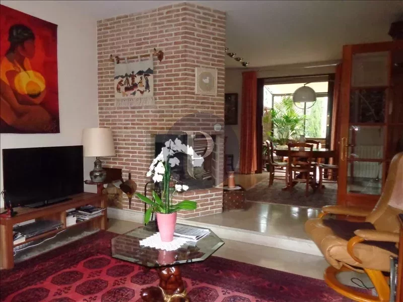 vente-maison-6-pieces-sceaux-83867596