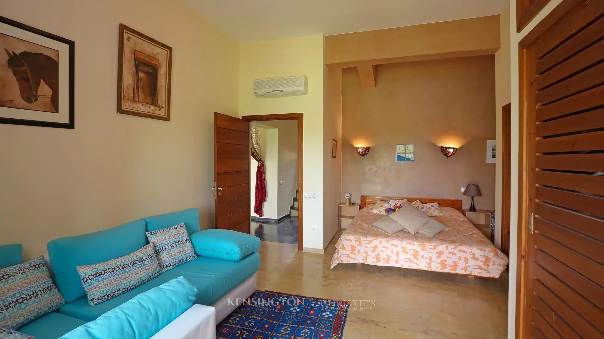 4 Bedroom Villa/Townhouse's Image 20