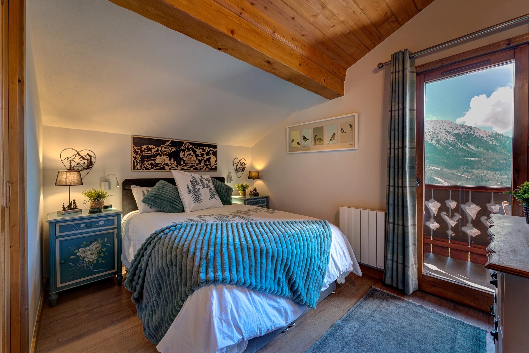 Photo of LES HOUCHES - Newly renovated 3-bedroom chalet