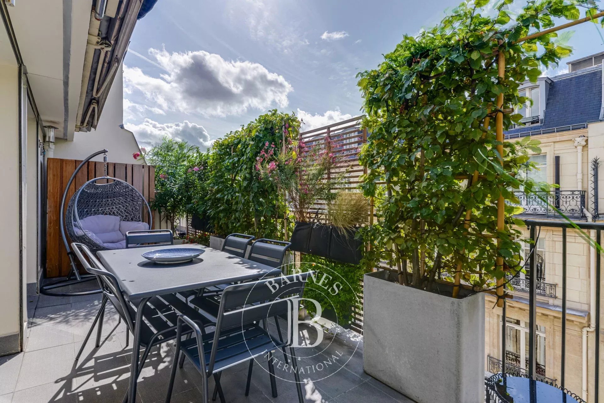 Daire Paris 8ème - picture 13