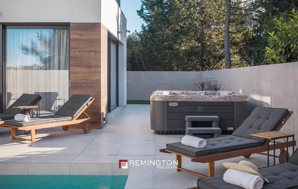 4 Bedroom Villa/Townhouse's Image 26