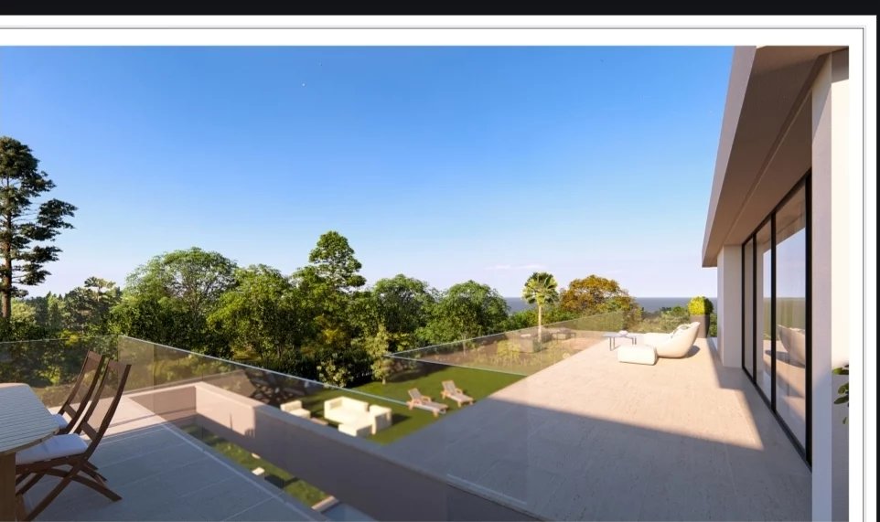 Vente de 3 Terrains et une maison à réhabiliter