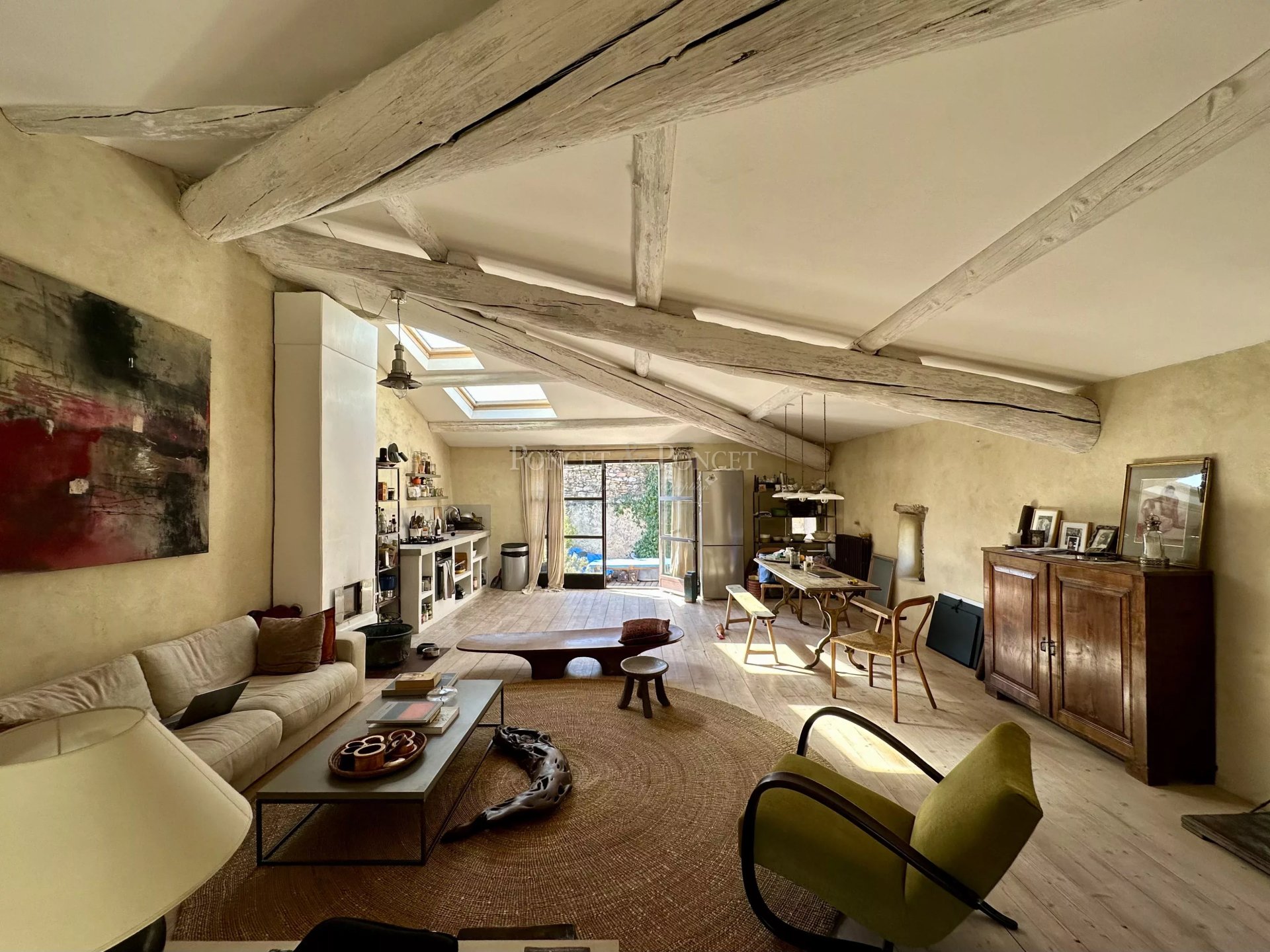 11 Bedroom Villa/Townhouse's Image 19