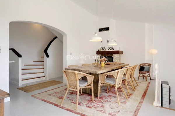 Charming Villa for sale in Vence with Panoramic Views — photo 3