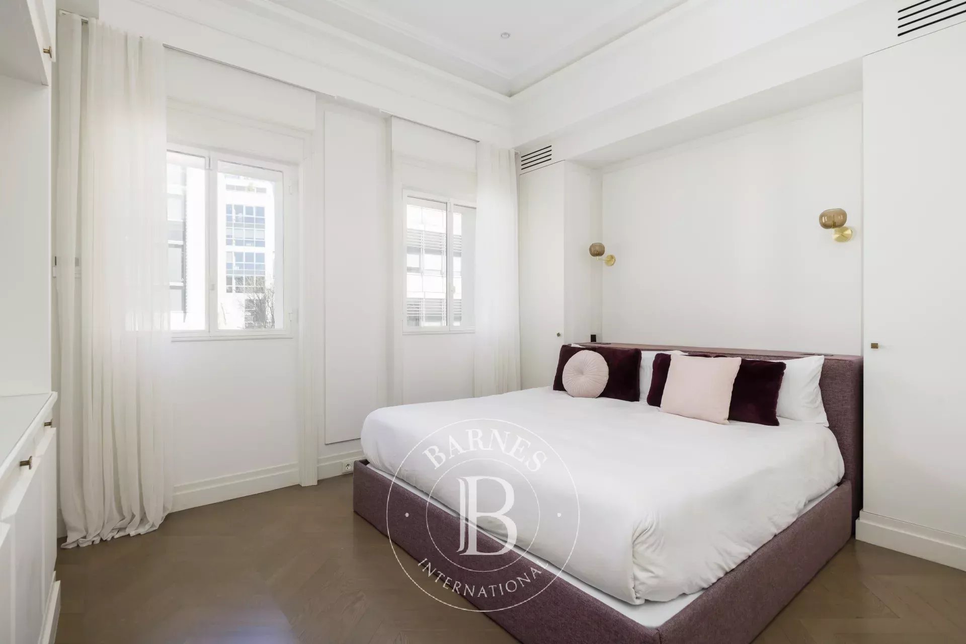 Neuilly-sur-Seine  - Mansion 5 Bedrooms - picture 19