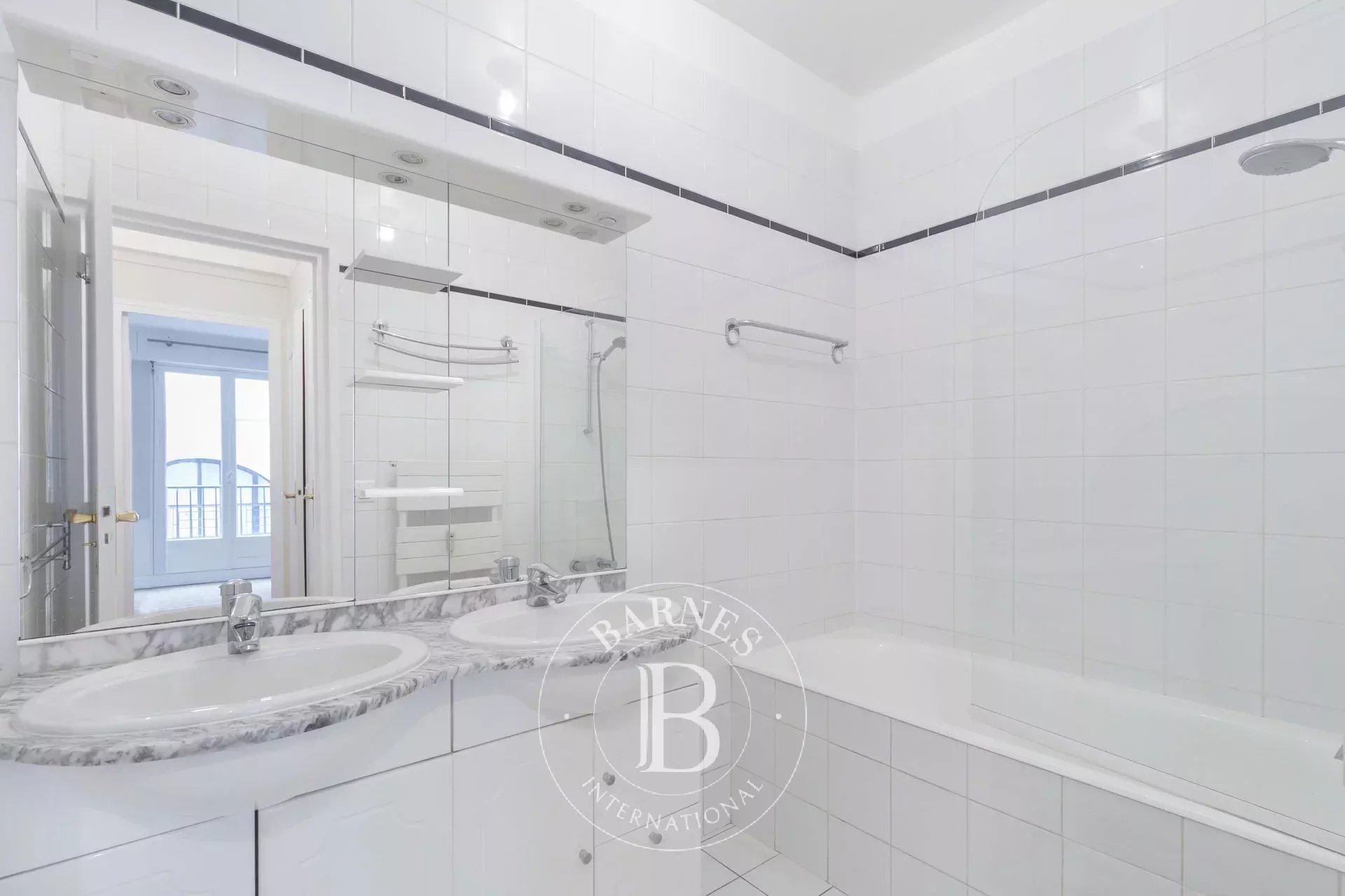 Daire Paris 16ème - picture 8