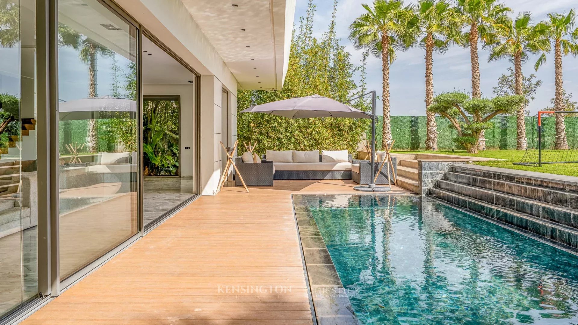 5 Bedroom Villa/Townhouse's Image 40
