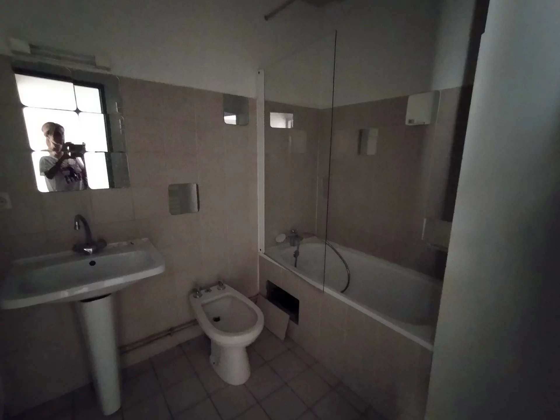 3850885 Location Lyon 7ème