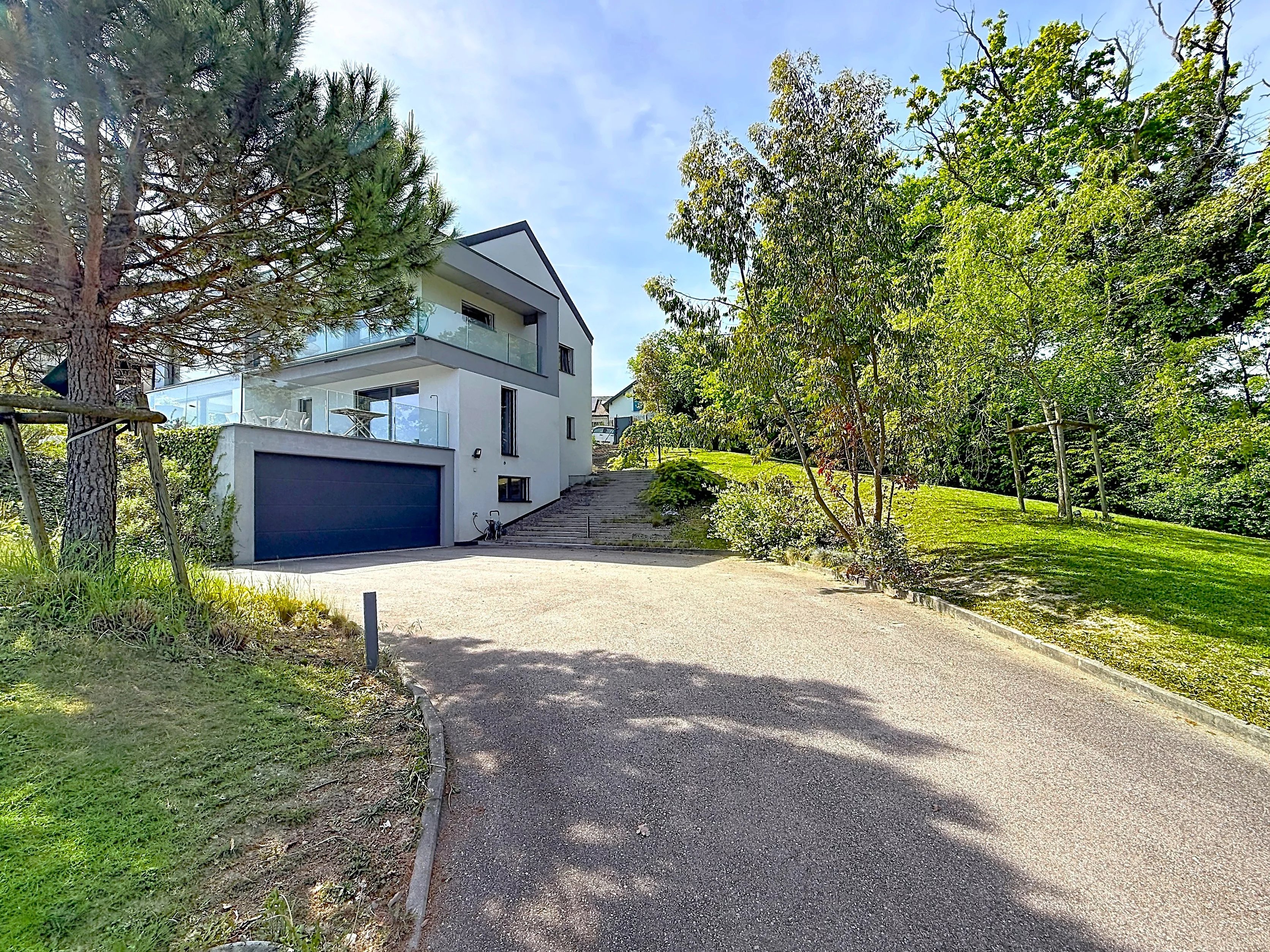 Luxe, modernité et vue imprenable sur le Lac !