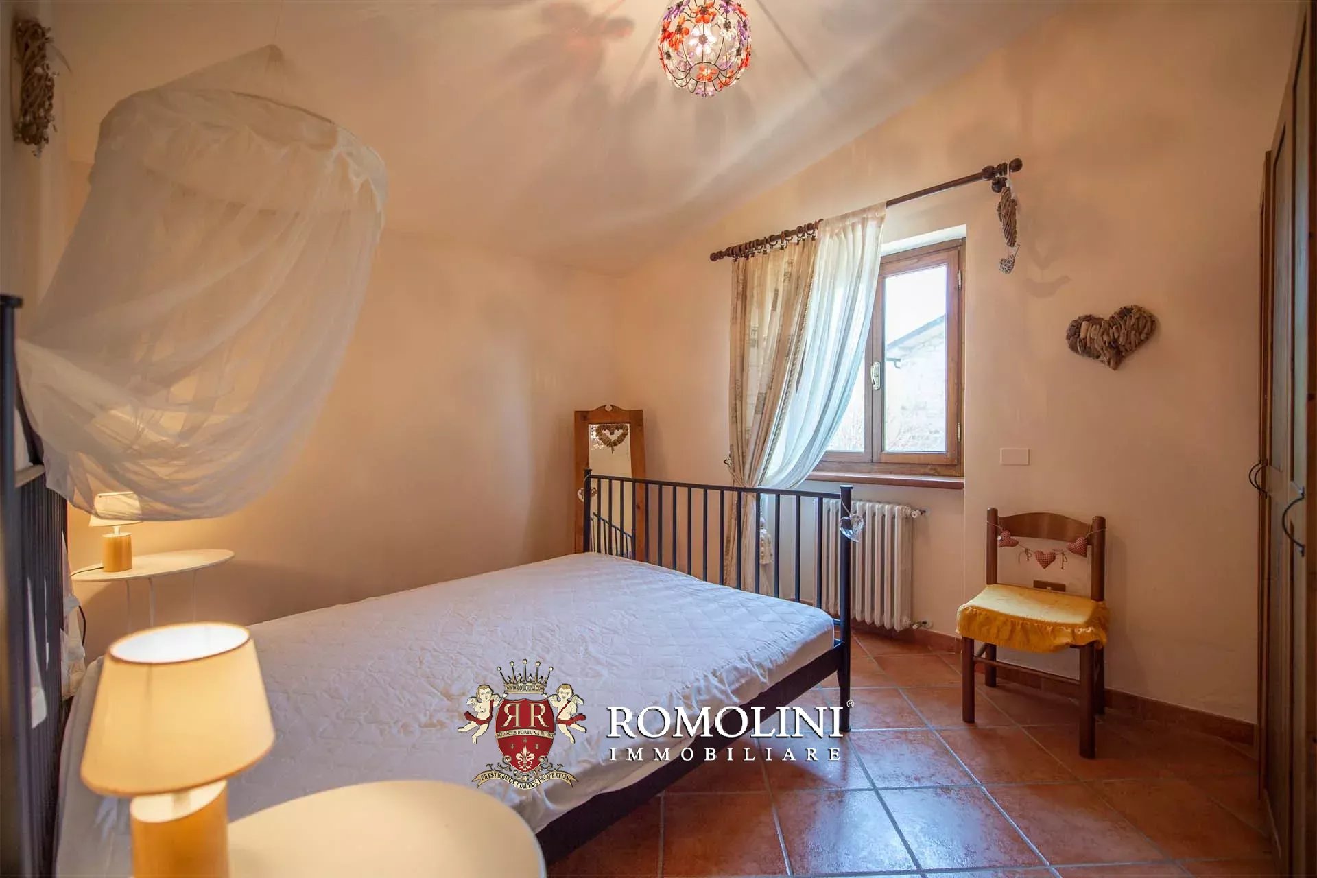 6 Bedroom Villa/Townhouse's Image 33