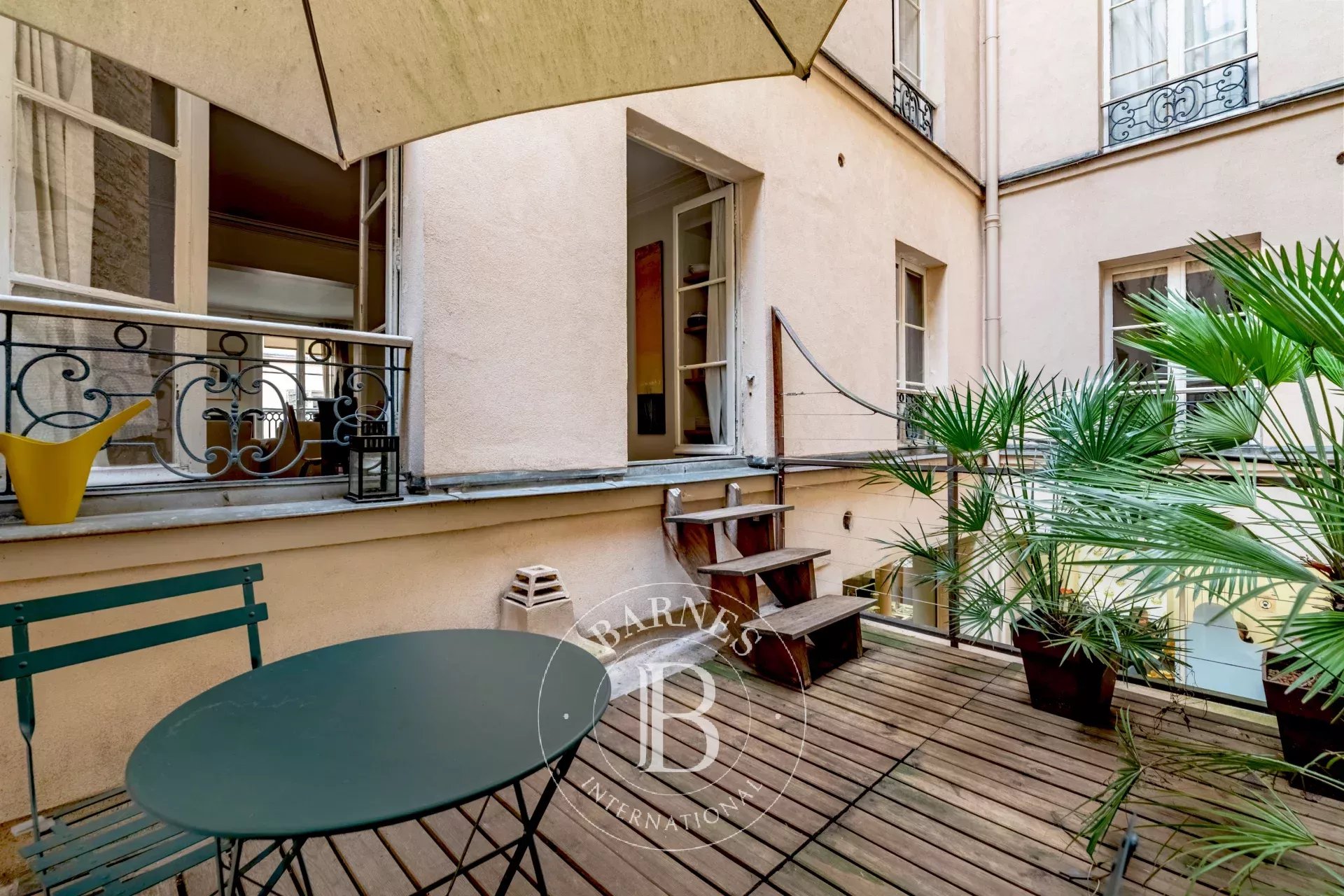 Daire Paris 3ème - picture 10