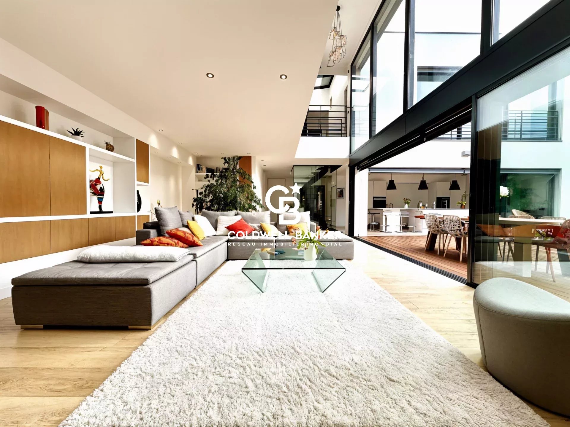 Agence immobilière de Silver Coast Int. Realty