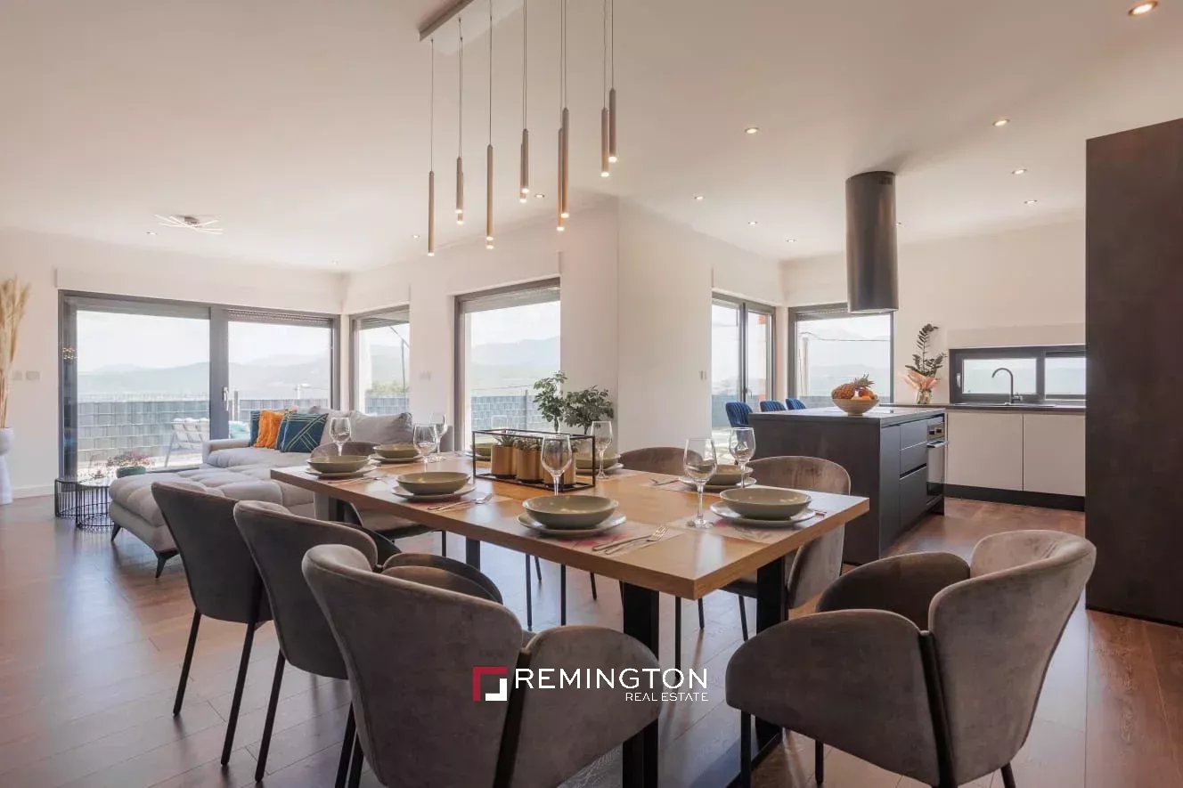 3 Bedroom Villa/Townhouse's Image 29