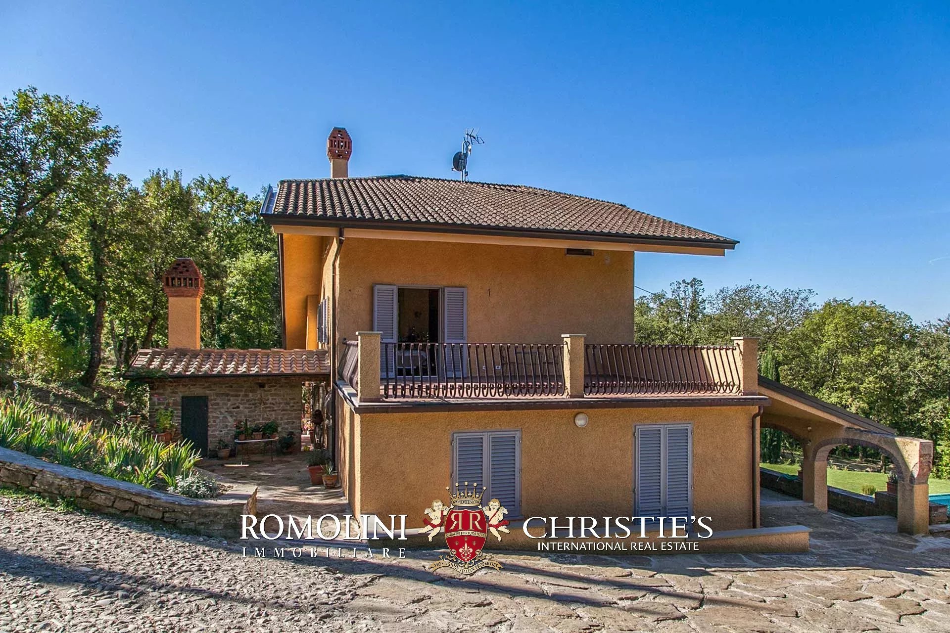 5 Bedroom Villa/Townhouse's Image 9