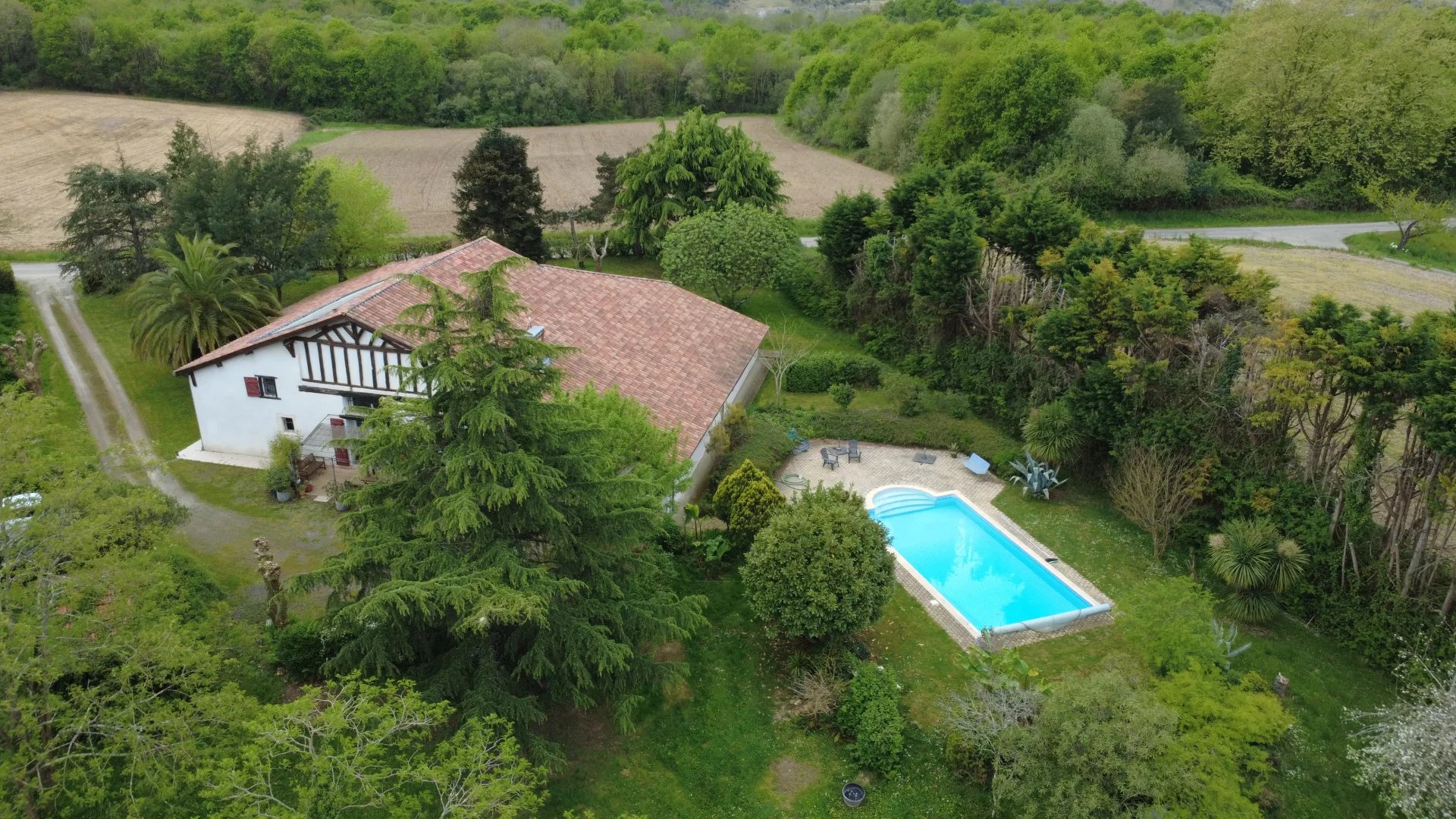 Agence immobilière de POUILLON IMMOBILIER