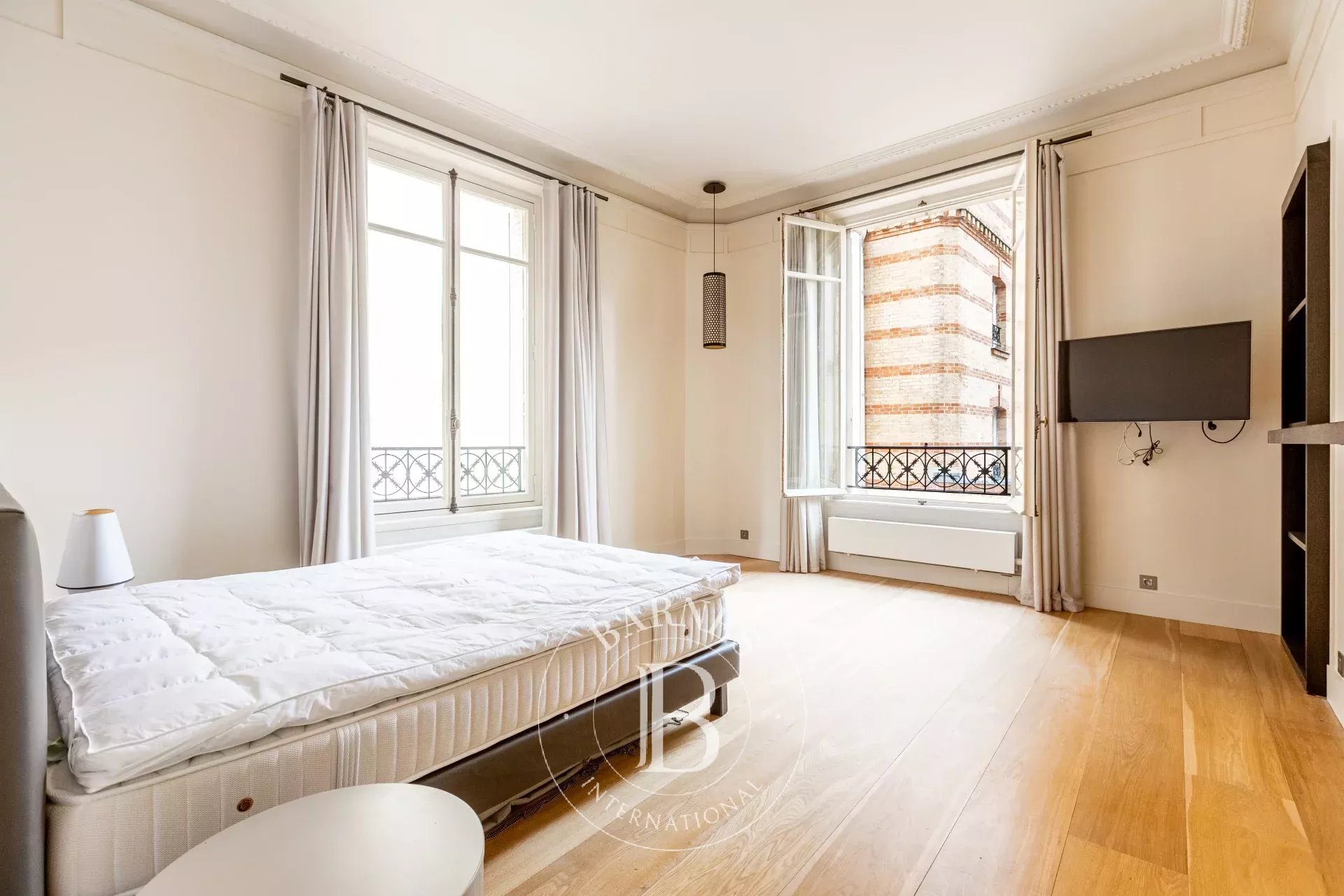 Paris  - Appartement  - picture 13