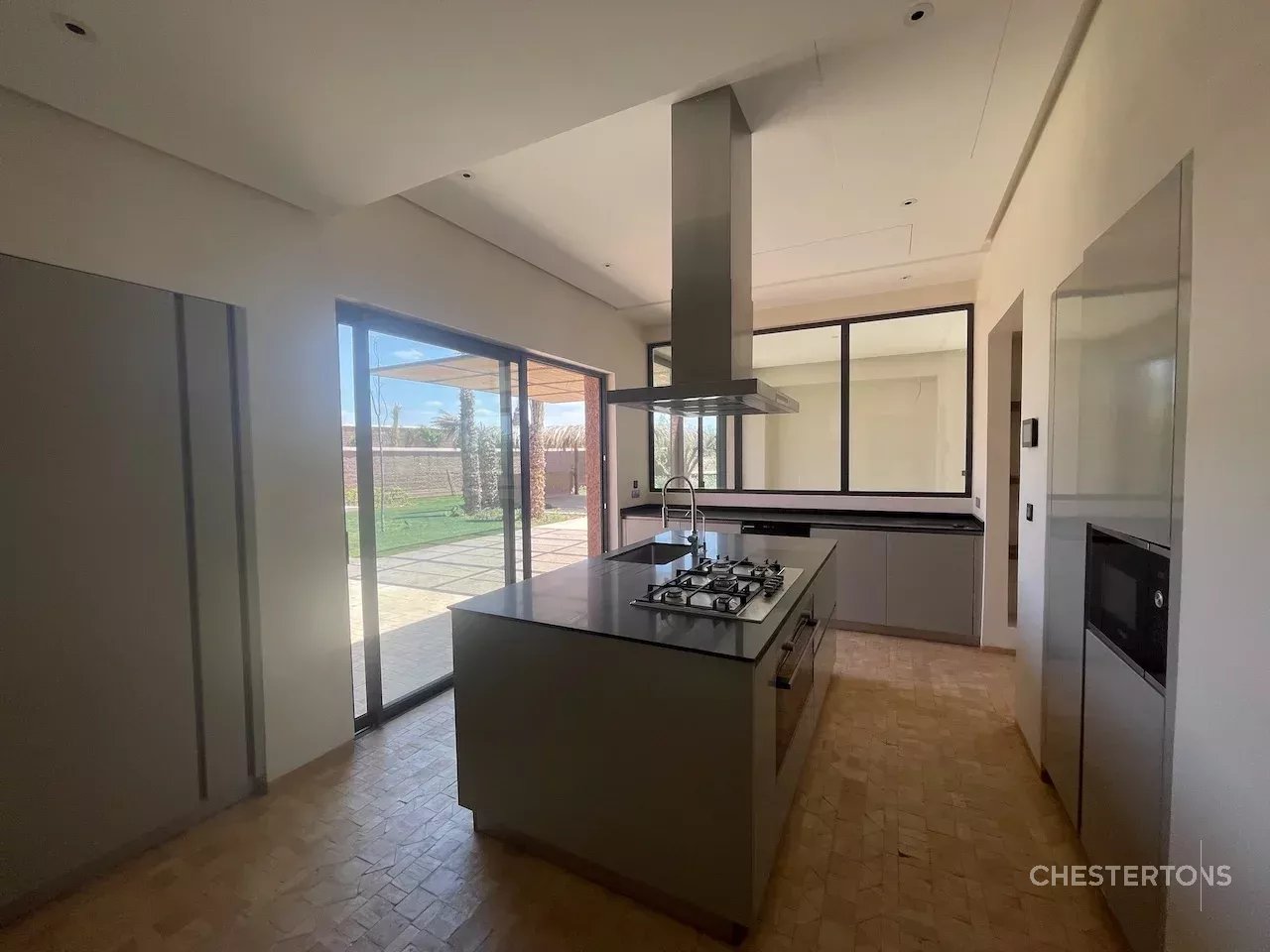  Image of Villa - 4 Bedrooms for Sale in Marrakech-Ménara-Marrakech-Morocco, Image 12