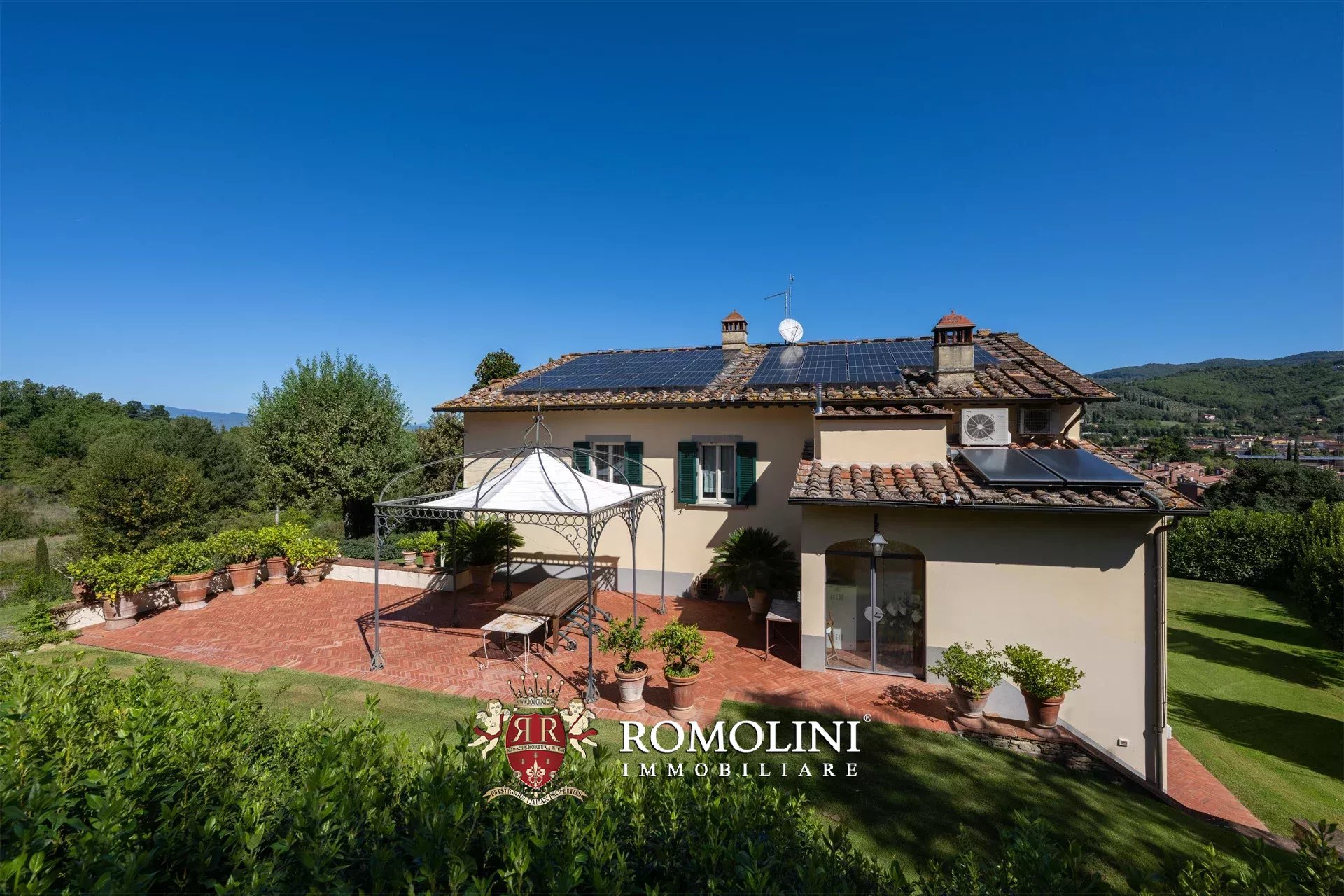 4 Bedroom Villa/Townhouse's Image 19