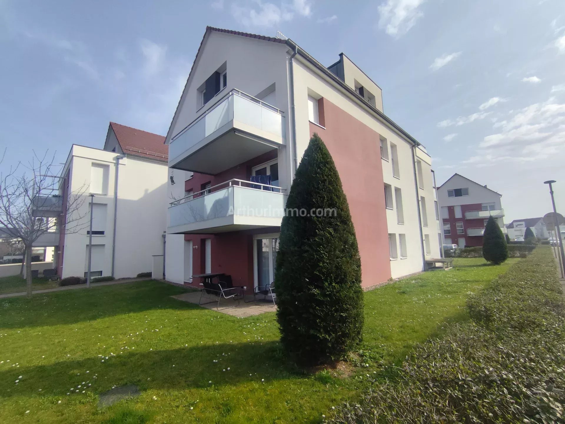 Appartement 2 pièces 52m² avec Terrasse et parking