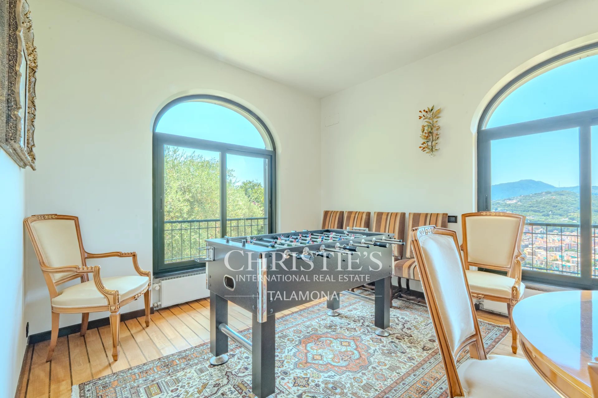 Villa/Townhouse's Image 12