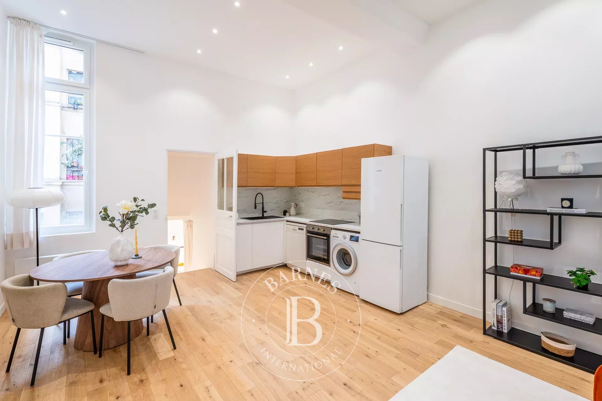 Daire Paris 3ème - picture 4