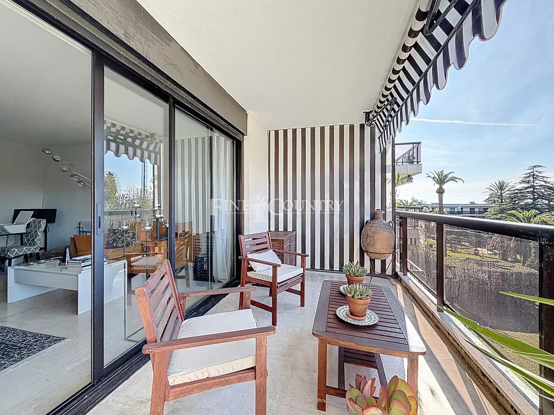 Photo of Apartment for sale in Cannes with pool and tennis