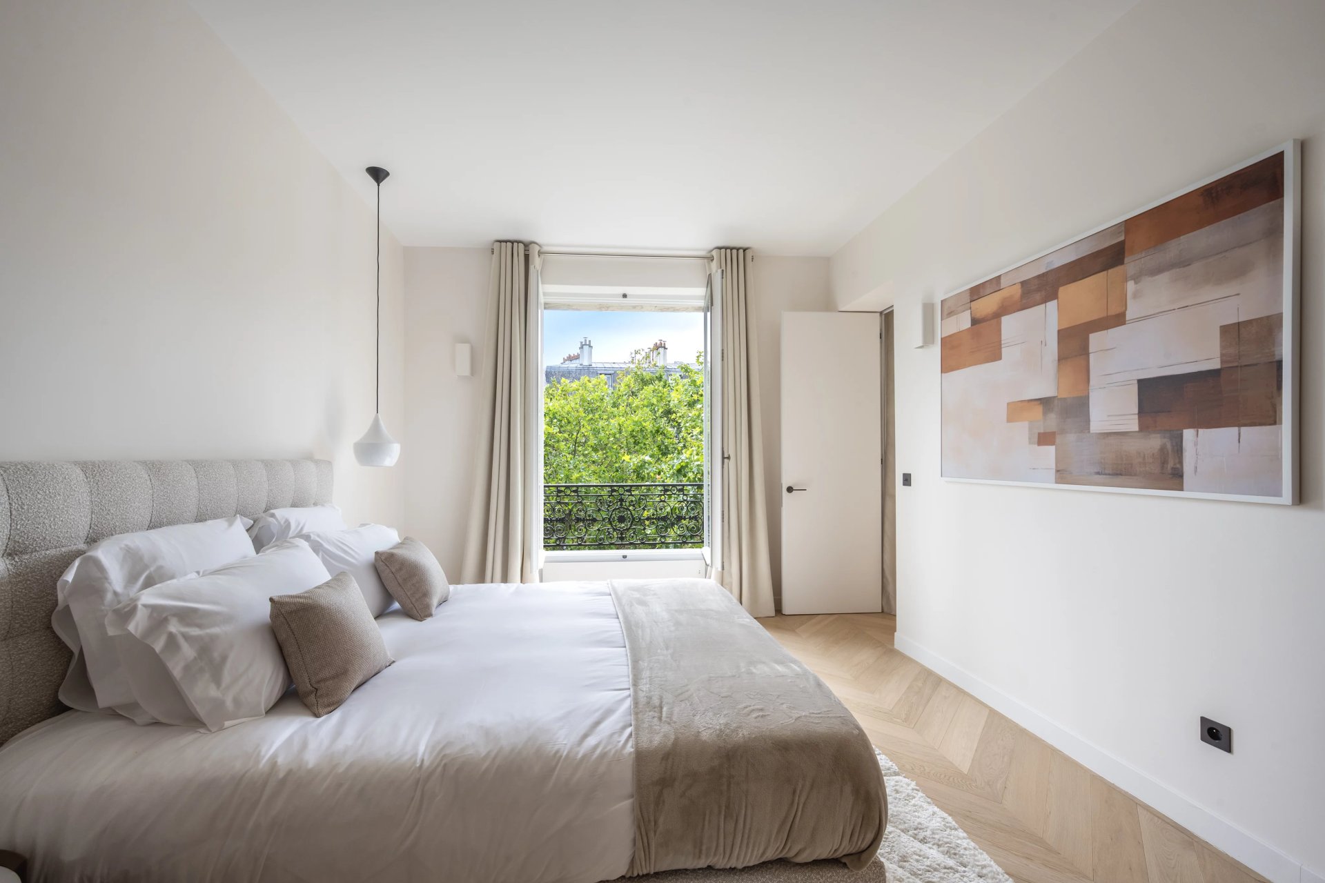 2 Bedroom Apartment/Flat's Image 6