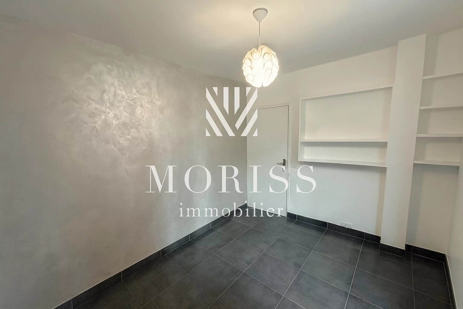 JOLI 2 PIÈCES LUMINEUX / RUE VILLA BIRON / PUCES DE SAINT-OUEN 9 - Image Array