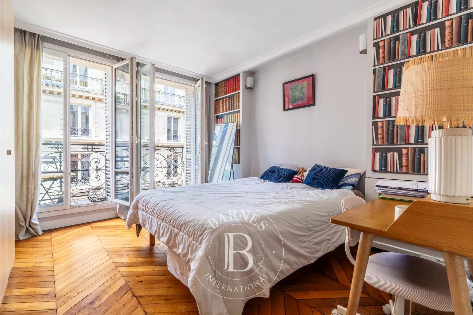 Paris  - Apartment 3 Bedrooms - picture 18