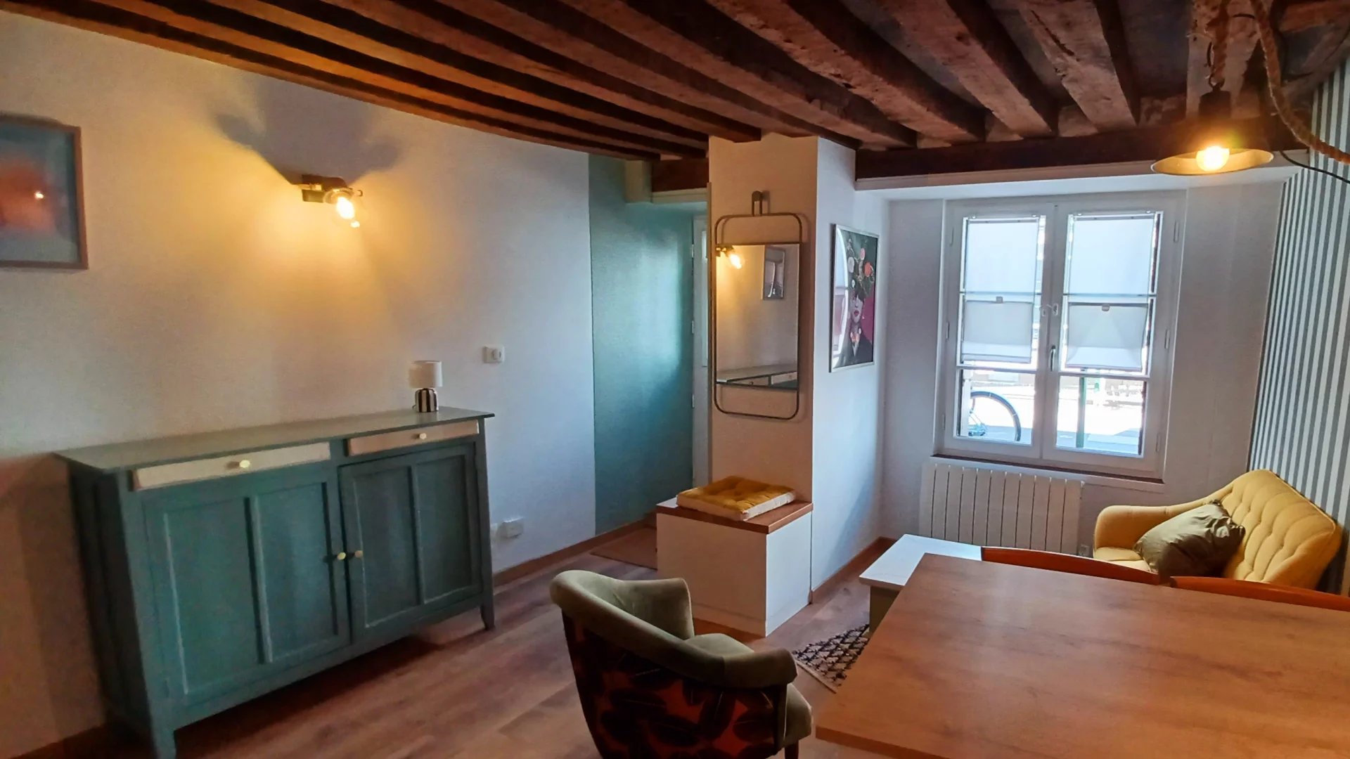 T2 meublé entièrement rénové