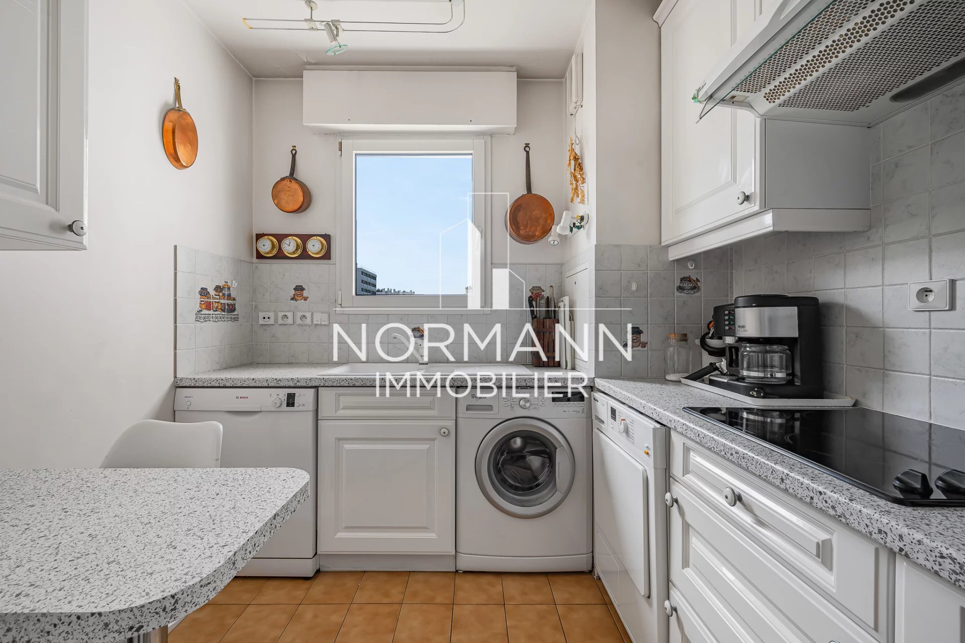 Sale Apartment Paris 15th Saint-Lambert