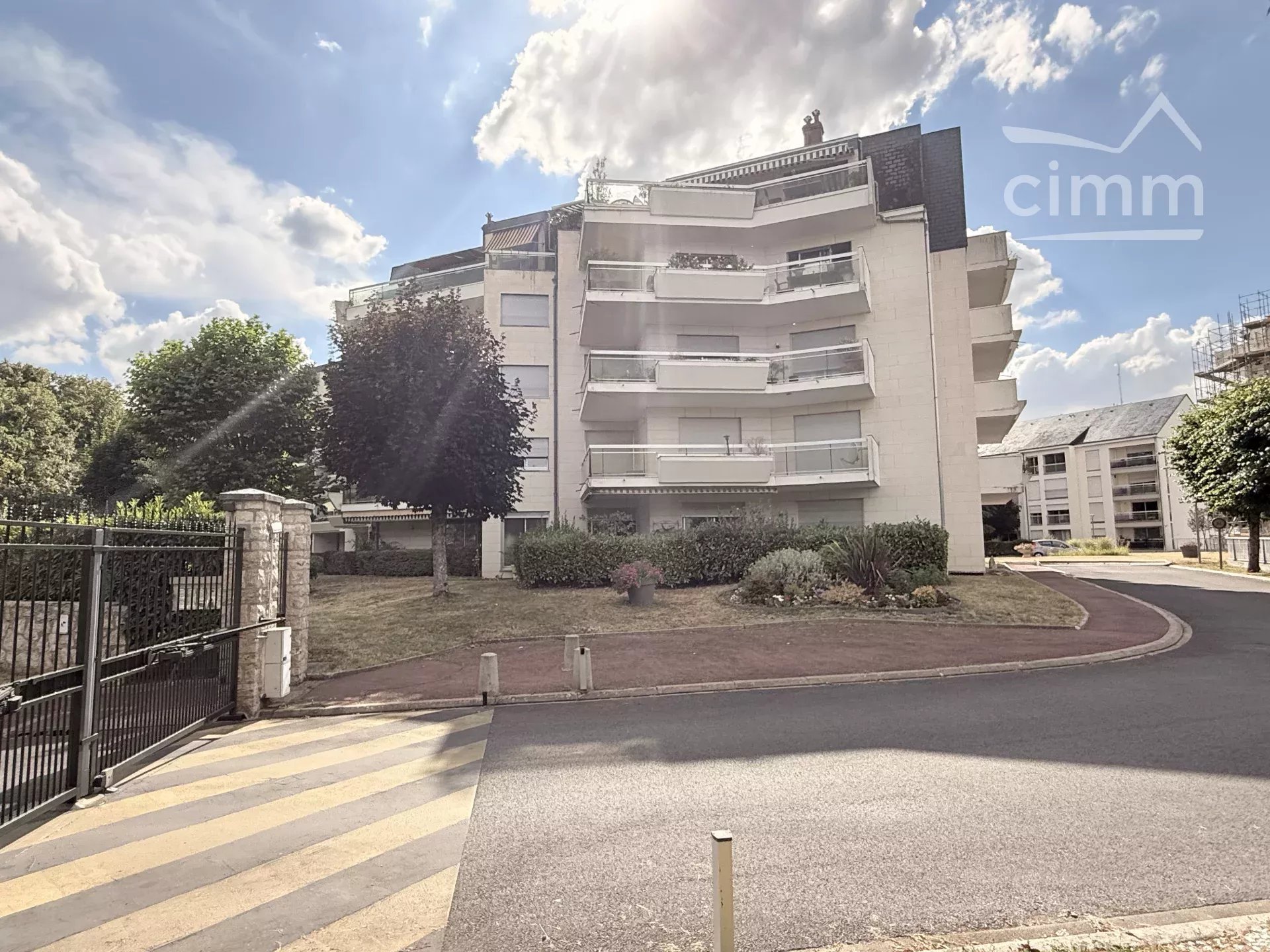Agence immobilière de 