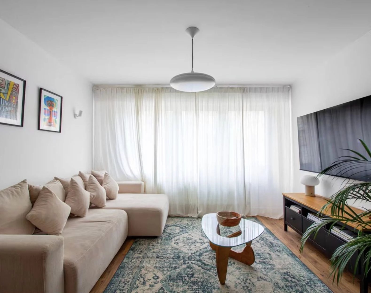 Agence immobilière de EIRES REAL ESTATE SARL