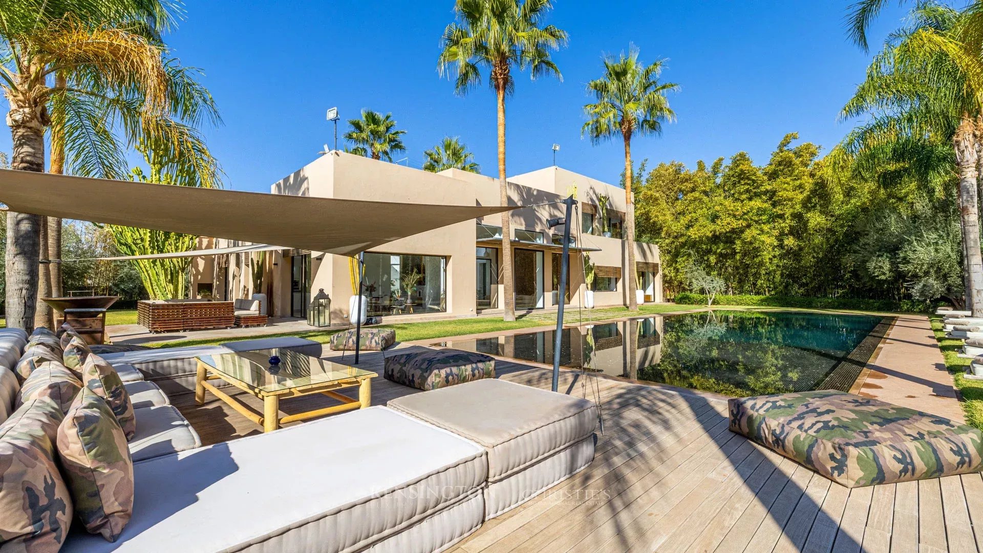 5 Bedroom Villa/Townhouse's Image 45