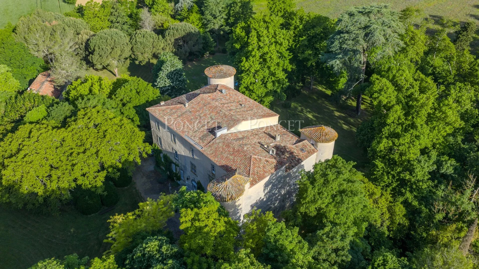 16 Bedroom Chateau's Image 32