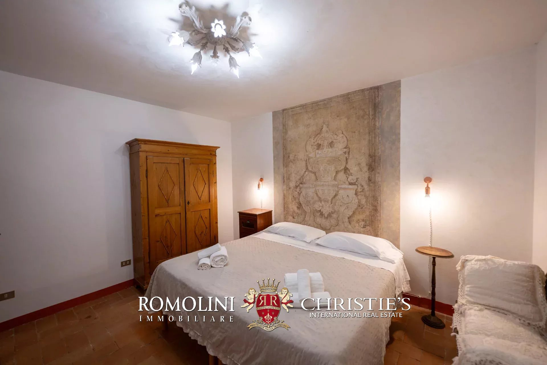 26 Bedroom Villa/Townhouse's Image 58