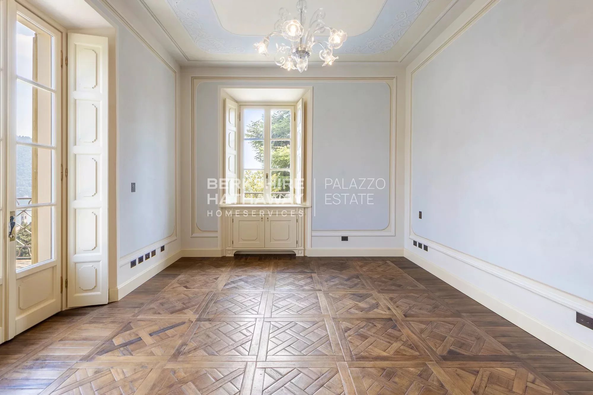 Elegante Dimora Liberty di Rappresentanza con Vista su Villa d’Este a Cernobbio, Lago di Como