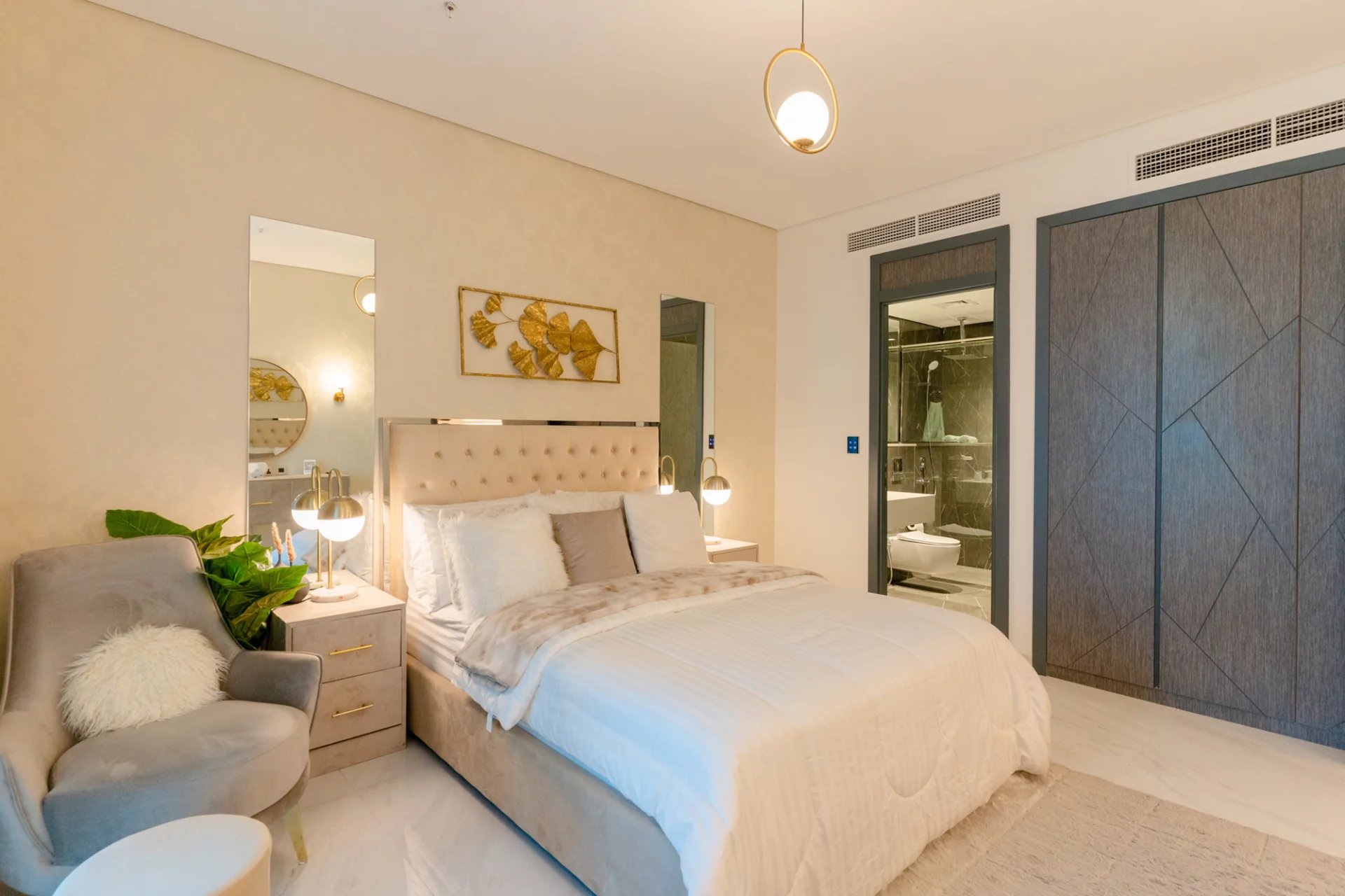 Luxurious 2-bedroom Duplex with Private Pool