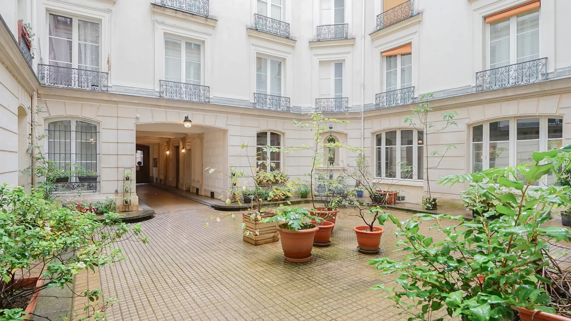 Paris 6e - RUE MAZARINE