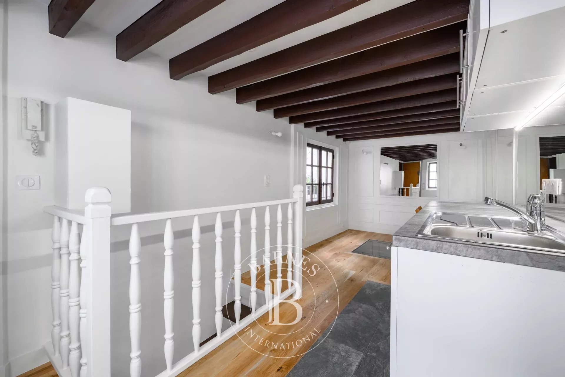 Daire Paris 3ème - picture 4