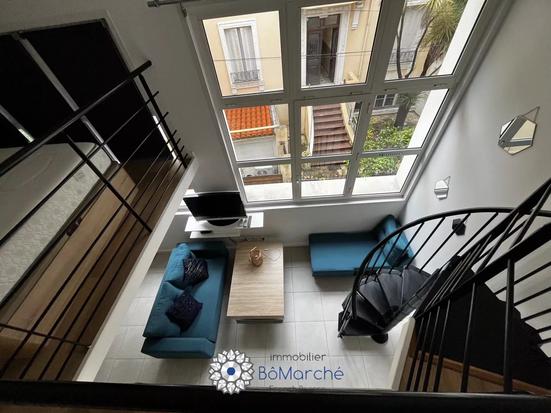 Agence immobilière de 