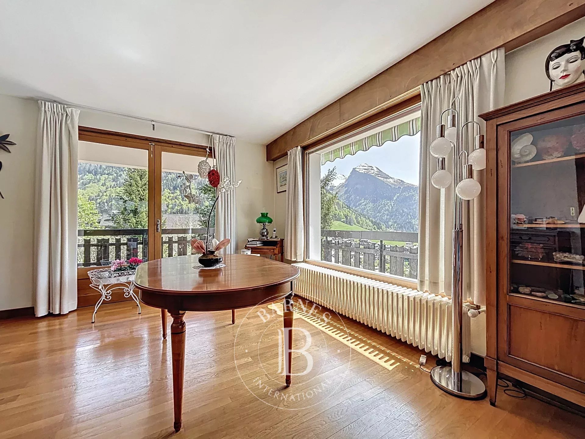 Photo of Morzine – 170 sqm family chalet to renovate – Panoramic views – Close to village centre
