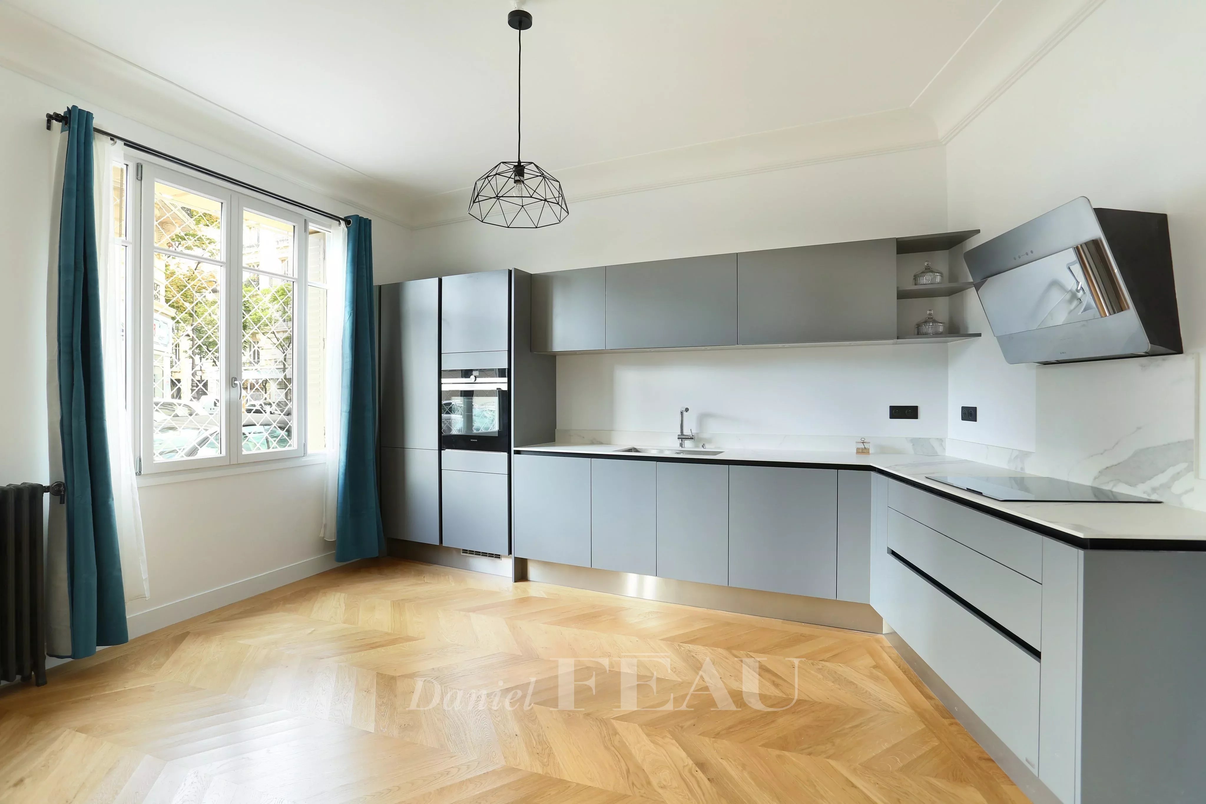 Rental Apartment Paris 16th