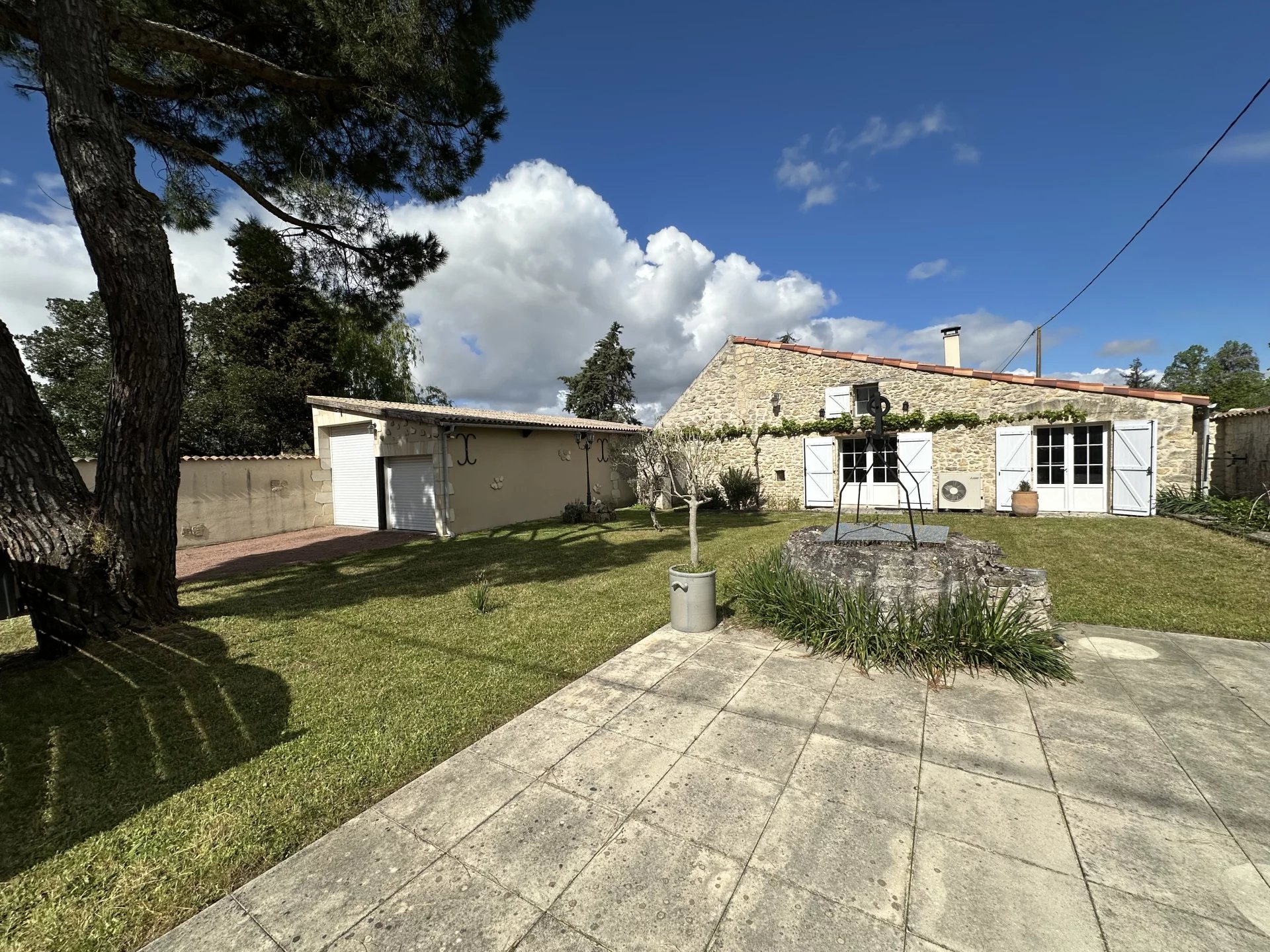 Agence immobilière de ROSER BEATRICE