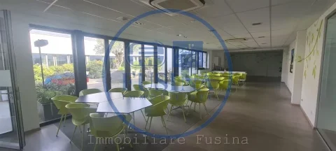 Magazzino---Capannone-in-vendita---Egna-1