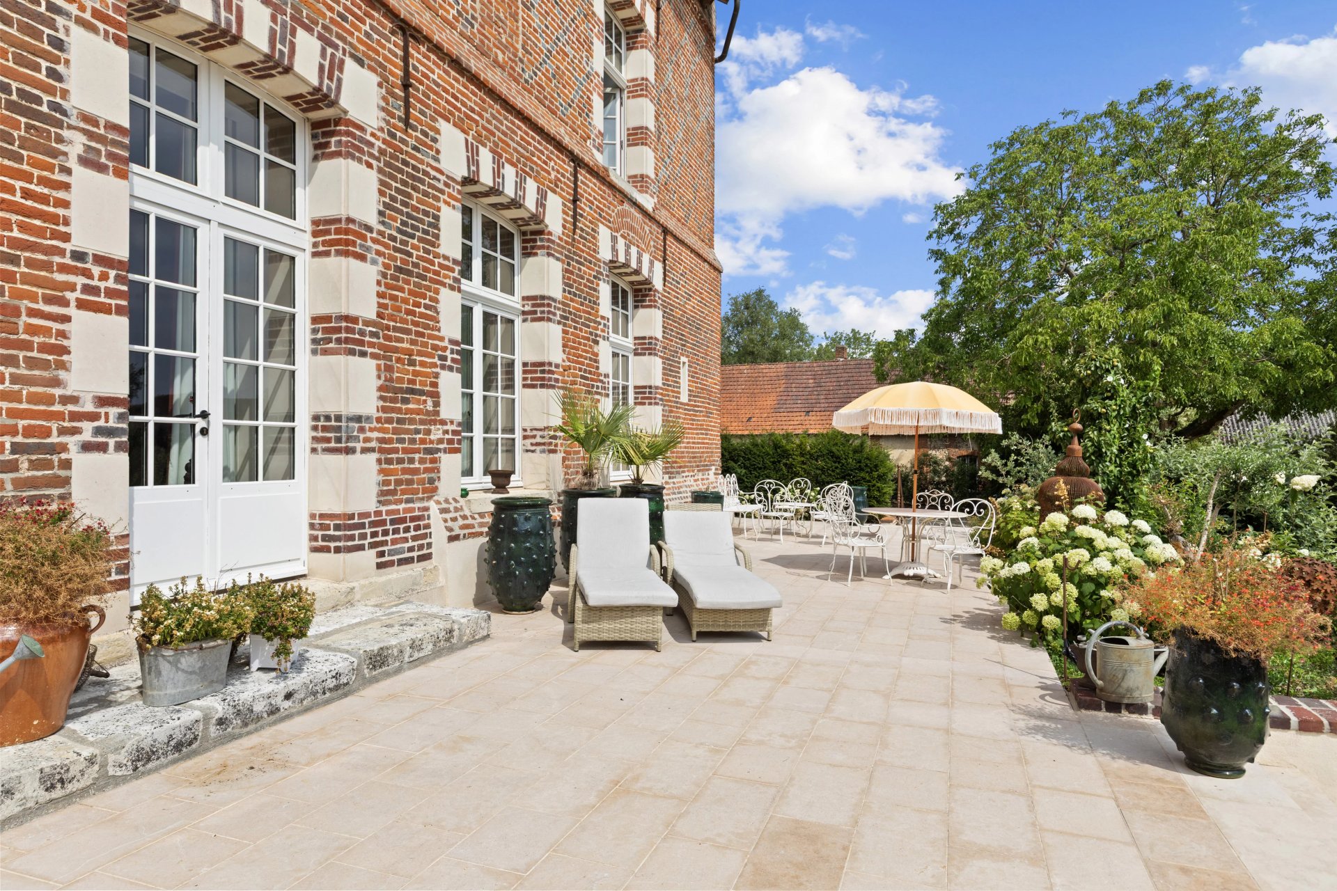 6 Bedroom Villa/Townhouse's Image 6