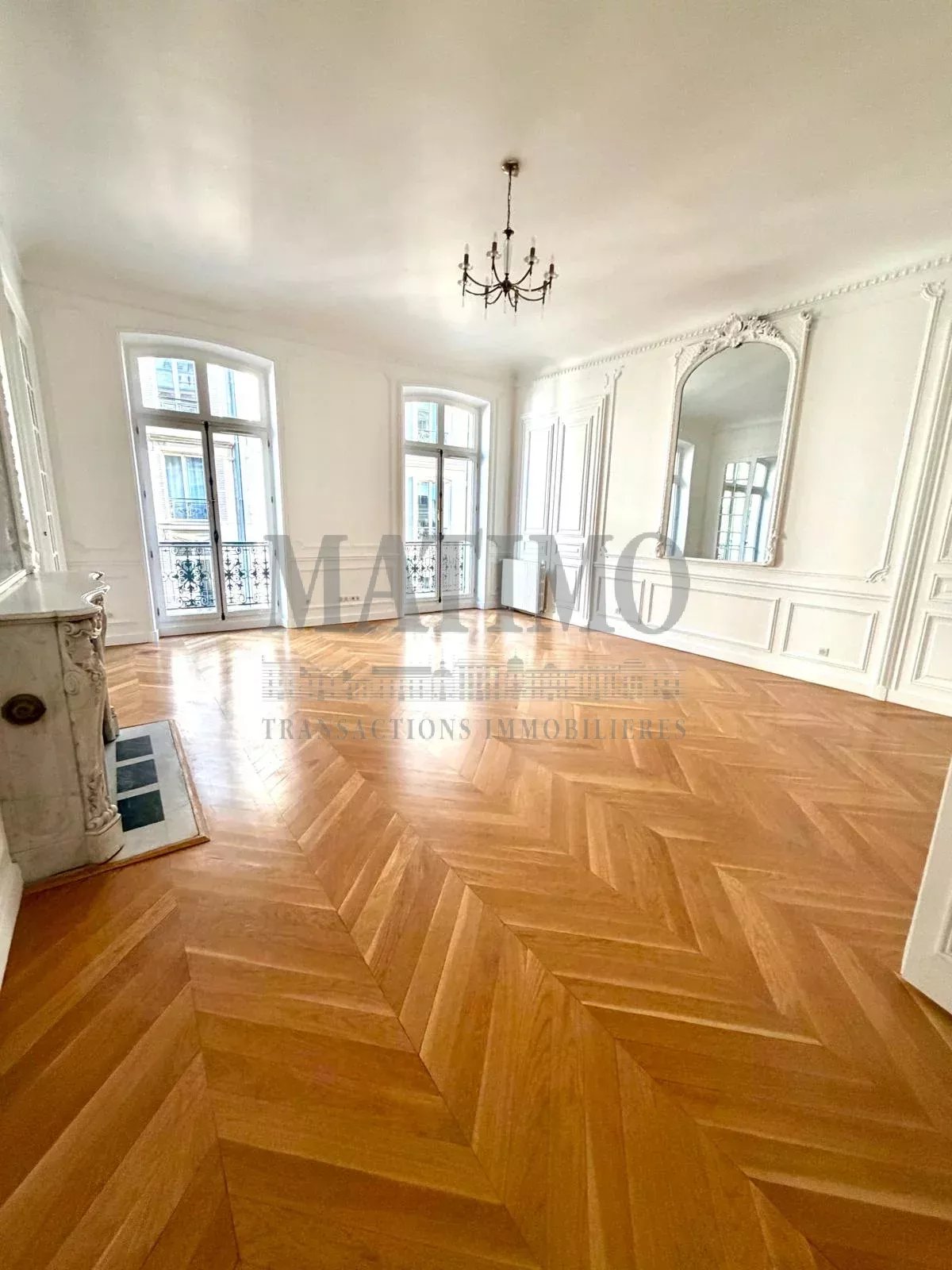 PARIS VIIIÈME- FRIEDLAND